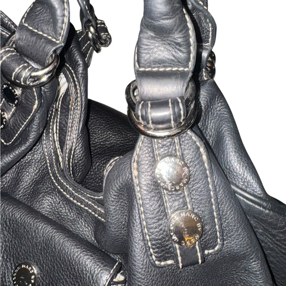 Marc by Marc Jacobs Black Pebble Leather Shoulder Bag - Picture 9 of 16